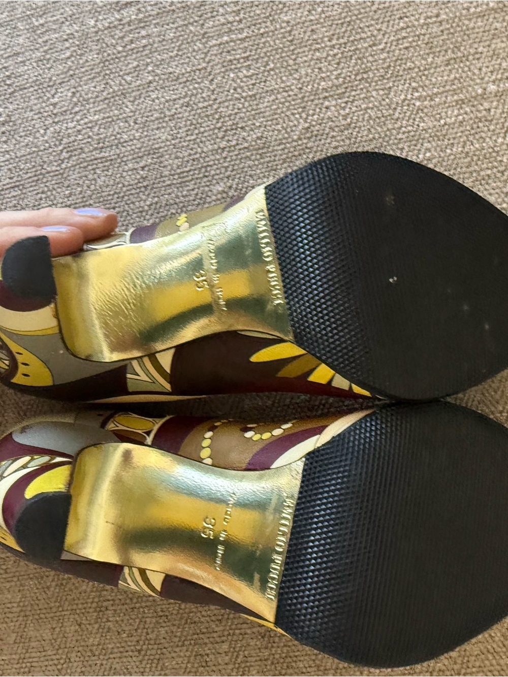 Vintage Emilio Pucci Pumps! Psychedelic Print Size 5 - Picture 4 of 9